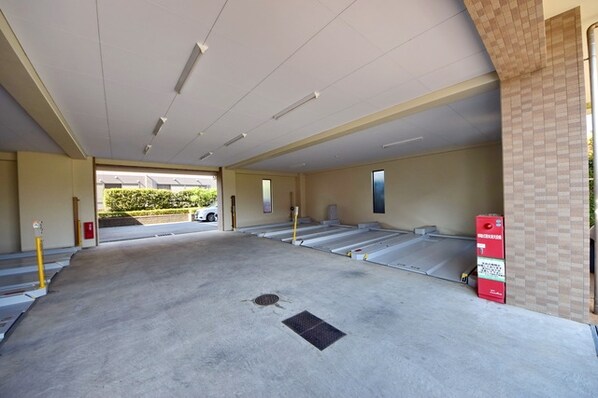 エーヴィゲス市川の物件内観写真